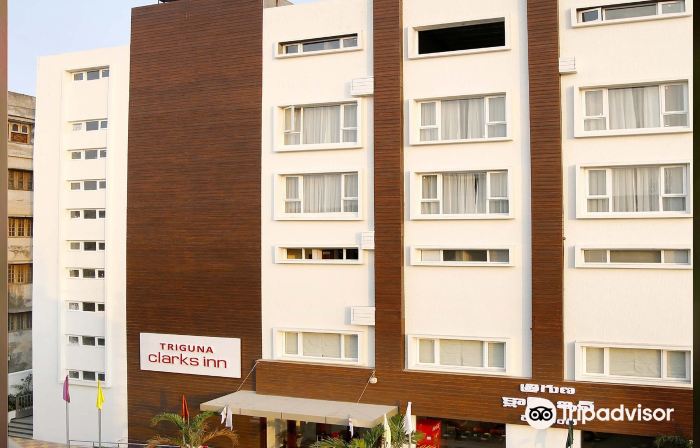 Triguna Clarks Inn Kurnool