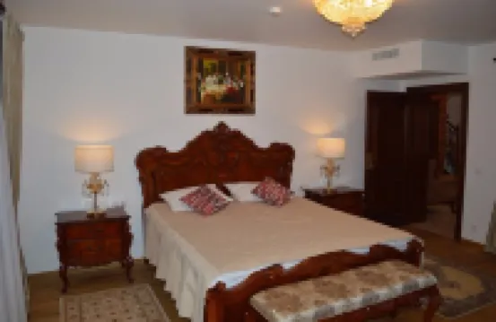 Cetatea Medievala Hotels near The Evangelical Church of Romania Museum