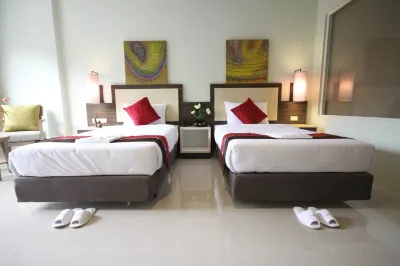 Am Surin Place Phuket Hotels in Пхукет