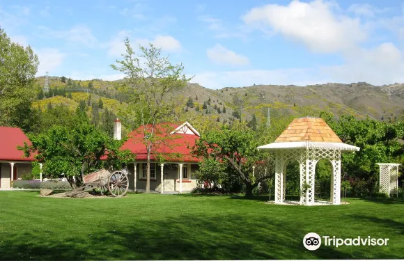 哈特利·霍姆斯特德精品民宿