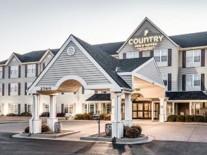 Country Inn & Suites by Radisson, Salina, KS