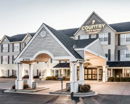 Country Inn & Suites by Radisson, Salina, KS Hotels in Salina