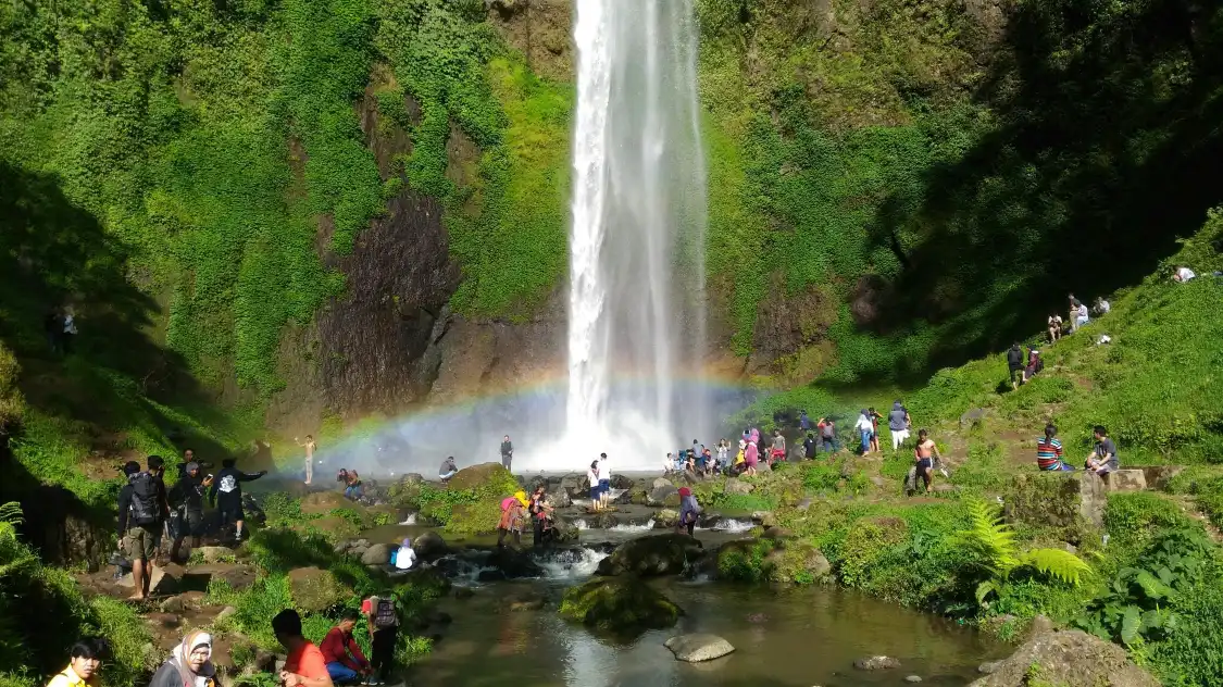Hotels near Cimahi Waterfall