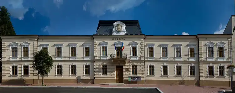 Hotels near History Museum of Suceava, Romania