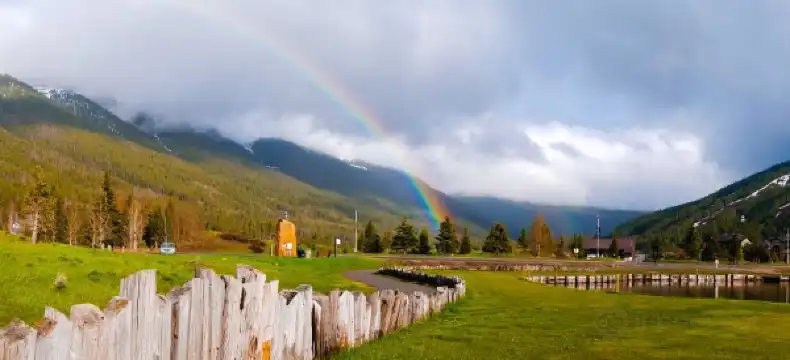 알파인 주변 호텔