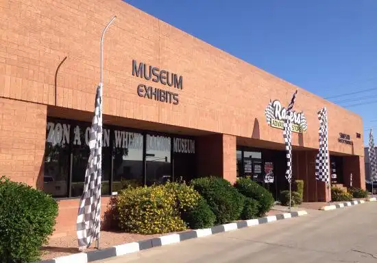 Hotel in zona Arizona Open Wheel Racing Museum
