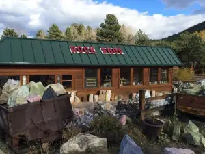Red Rose Rock Shop