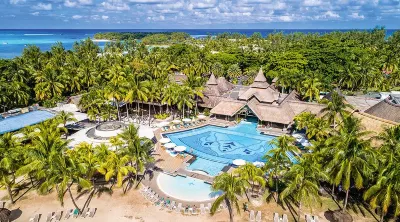 Shandrani Beachcomber Resort & Spa Hotels near Aircraft Landing Viewpoint