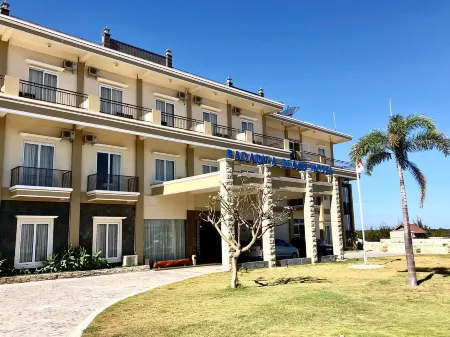 Padadita Beach Hotel Отели в г. East Sumba Regency