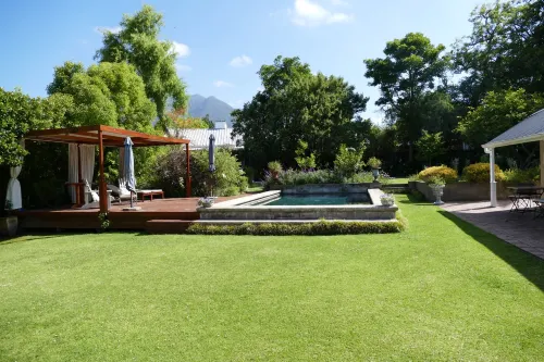 Die Waenhuis Guest House Hotels in George Municipality