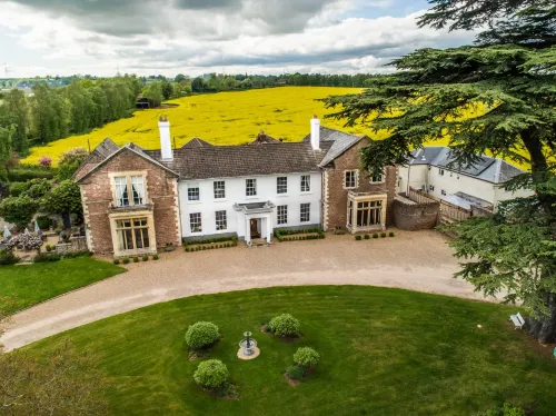 Glewstone Court Country House Hotel Hotels in Harewood