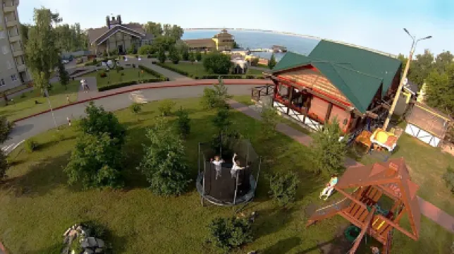 Smolinopark Hotel のホテル