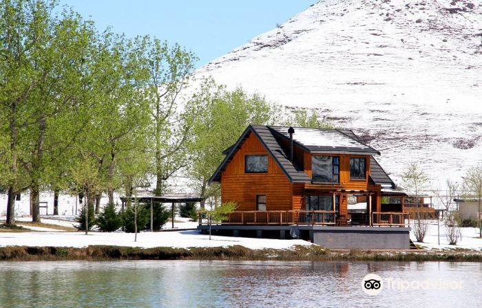 Sani Valley Nature Lodges