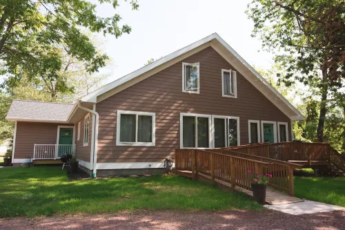 Mission Springs Resort Hotels in Ashland