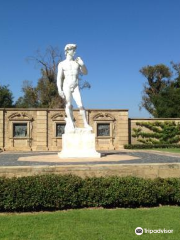 Forest Lawn Memorial Park