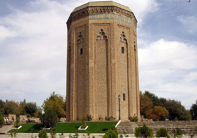 Momine Khatun Mausoleum