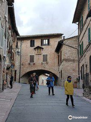 Porta San Giacomo