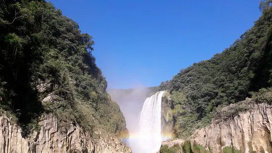 Cascada de Tamul