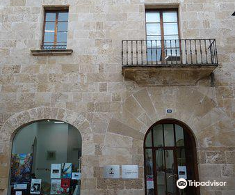 Fundacio Biblioteca d'Alcudia Can Torro