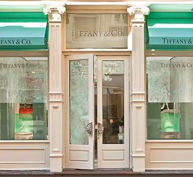 Hotels near Tiffany & Co.(New York - Soho)