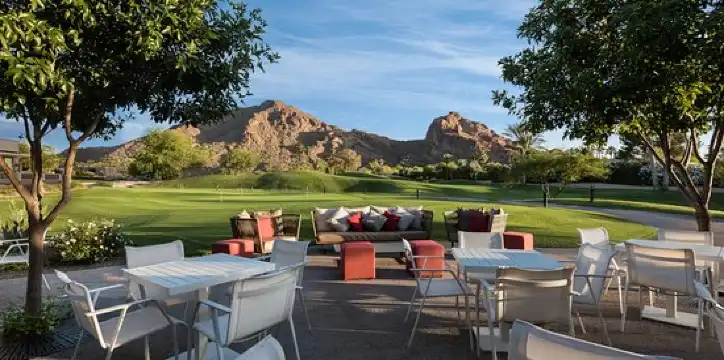 โรงแรมในSallisaw