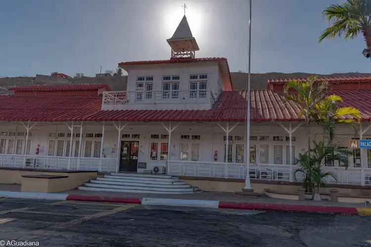 Hotels in Las Pintitas