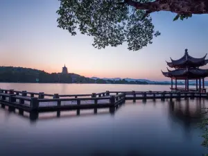 Popular Must-Visit Restaurants in Hangzhou