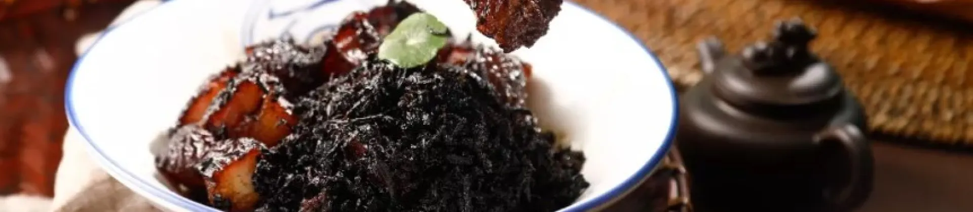 Must-Visit Restaurants