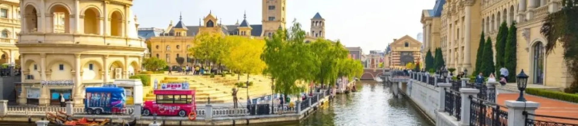 Must-Visit Restaurants