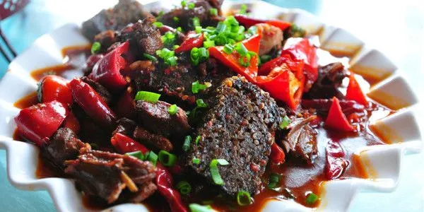 펑황의 인기 필수 방문지