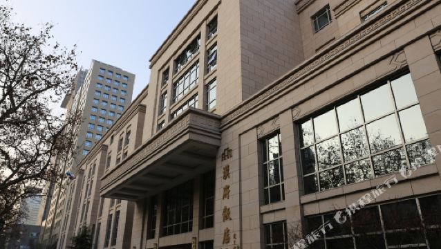 tongqinglou (zhujiang road)