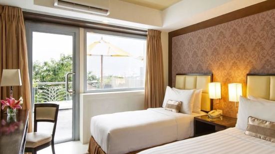Quest Serviced Residences